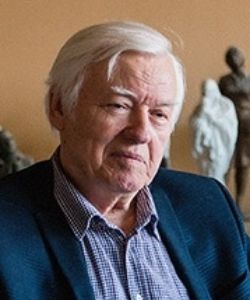 Чаркин Альберт Серафимович российский скульптор