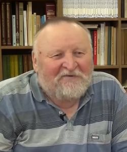 Конецкий Владимир Яковлевич - российский археолог, историк