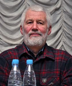 Тарасов Борис Николаевич российский литературовед, писатель, прозаик