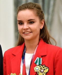 Аверина Дина Алексеевна российский гимнаст, спортсмен