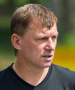 Козлов Андрей Васильевич - российский спортсмен, футболист