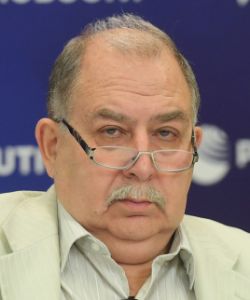 Черняховский Сергей Феликсович российский политолог, философ