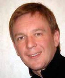 Сафонов Дмитрий Геннадьевич российский драматург, писатель, прозаик