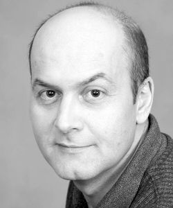 Гришечкин Вячеслав Германович - российский актёр, режиссёр