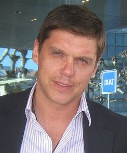 Малахов Владимир Игоревич - российский олимпийский чемпион, спортсмен, хоккеист