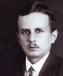 Раевский Николай Алексеевич российский литературовед, писатель, прозаик