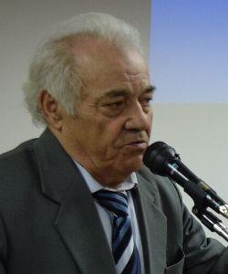 Давыдов Мирза Шамхалович российский драматург, писатель, поэт, прозаик