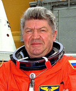Рюмин Валерий Викторович российский космонавт